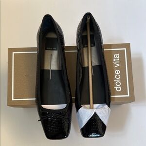 Dolce Vita Black Loafers with Square Toe Design